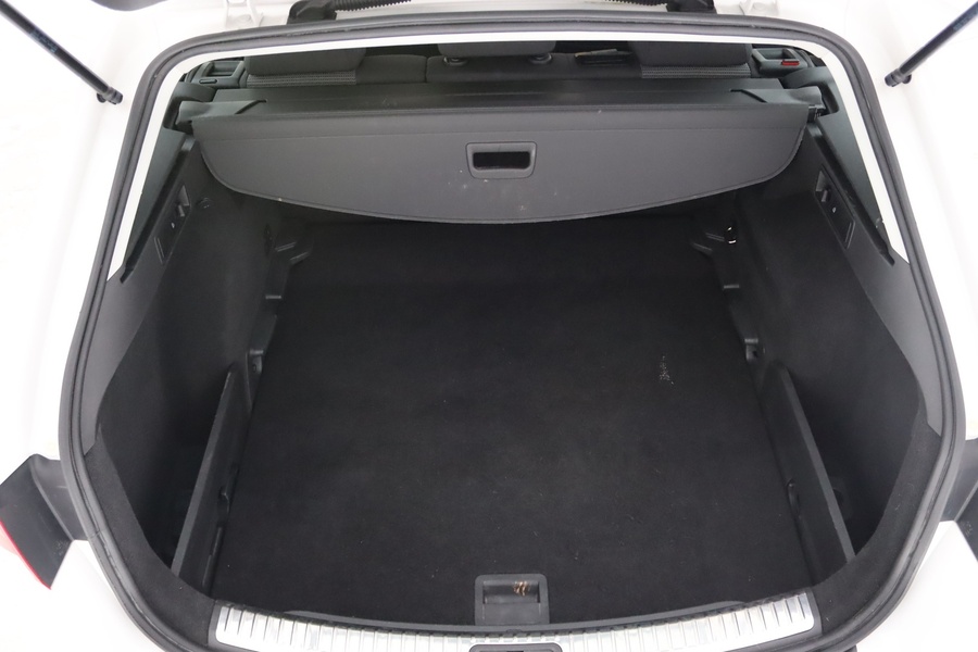 SEAT Leon ST vaihtoauto