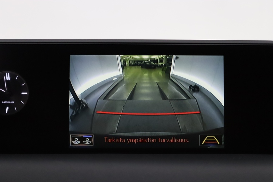 Lexus UX vaihtoauto