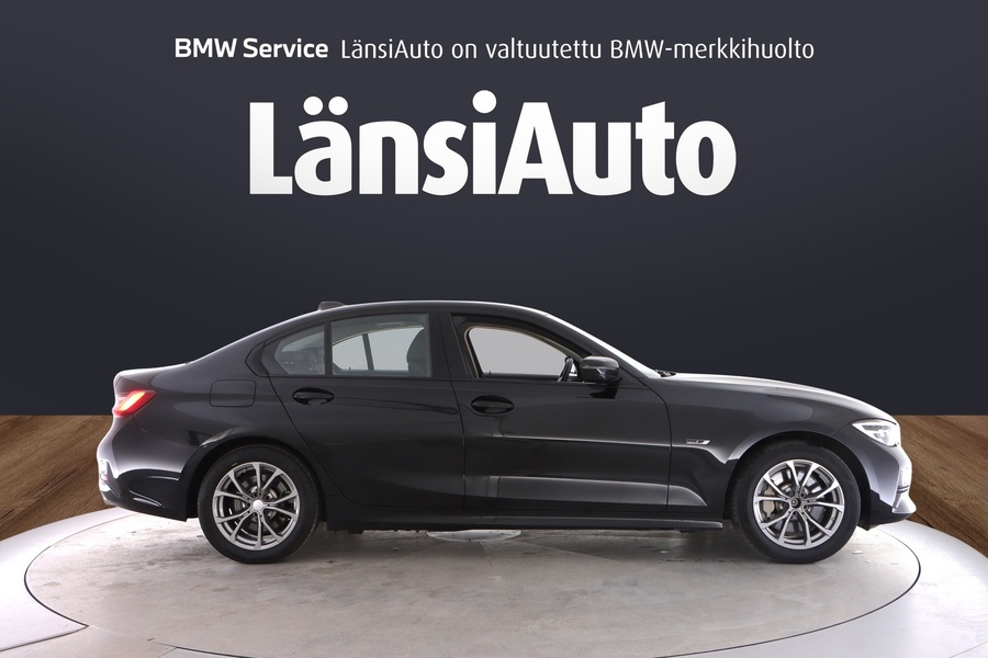 BMW 330 vaihtoauto