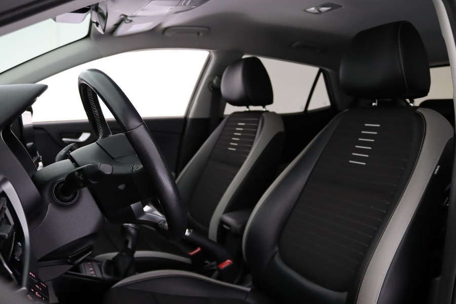 Kia Stonic vaihtoauto