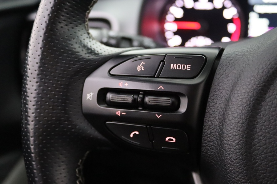 Kia Stonic vaihtoauto