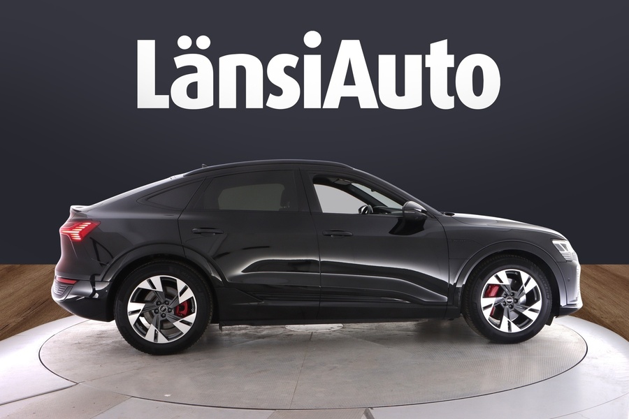 Audi Q8 e-tron vaihtoauto