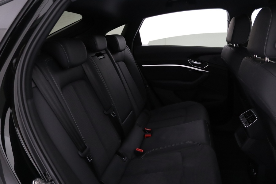 Audi Q8 e-tron vaihtoauto