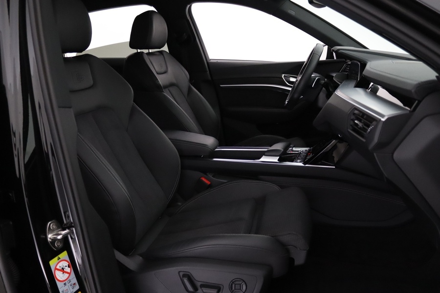 Audi Q8 e-tron vaihtoauto