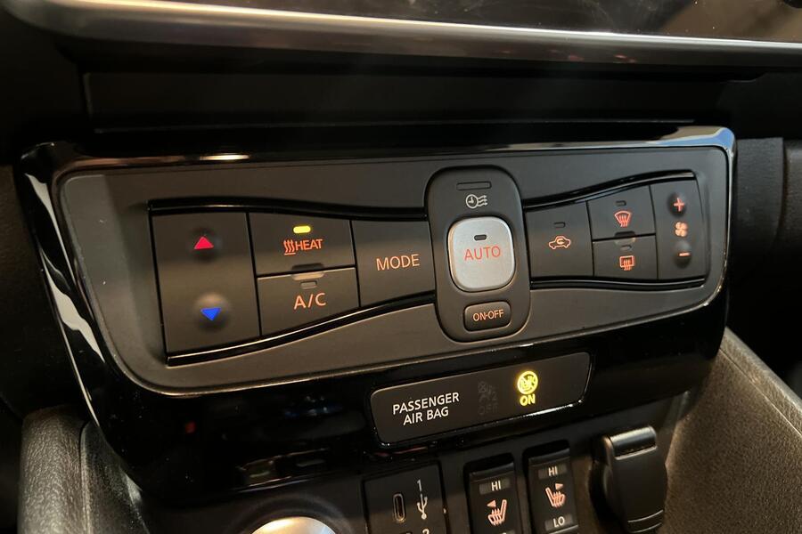 Nissan Leaf vaihtoauto