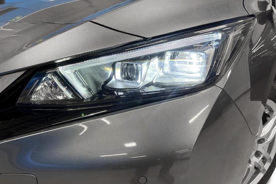 Nissan Leaf vaihtoauto