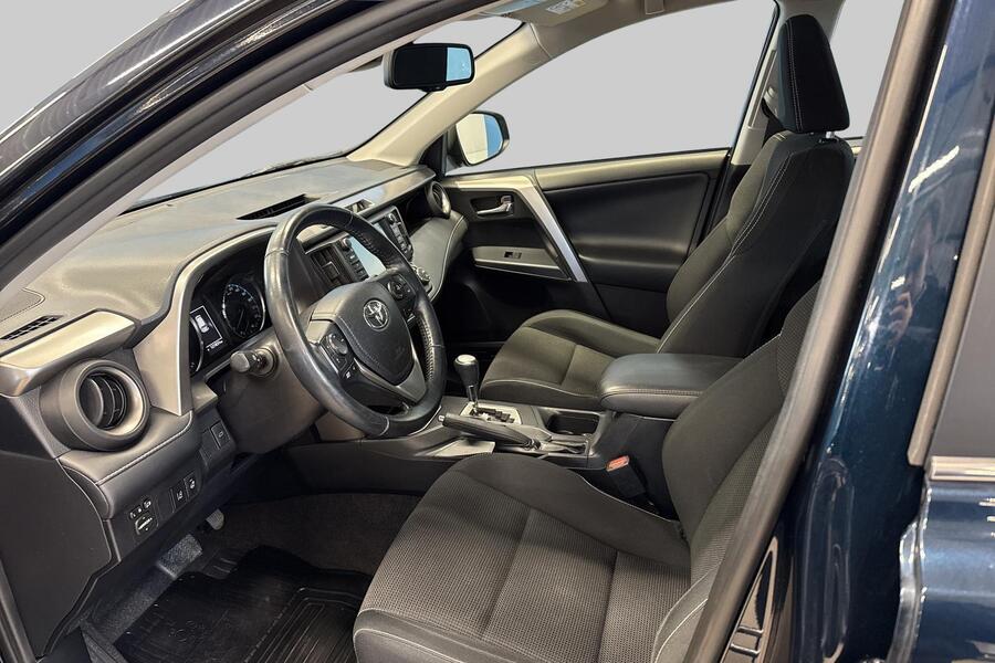 Toyota RAV4 vaihtoauto