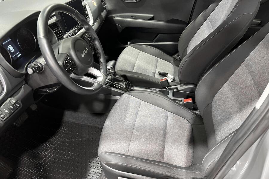 Kia Stonic vaihtoauto