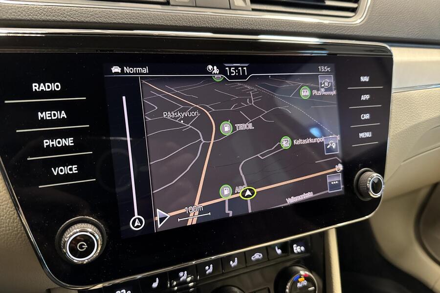 Skoda Superb vaihtoauto