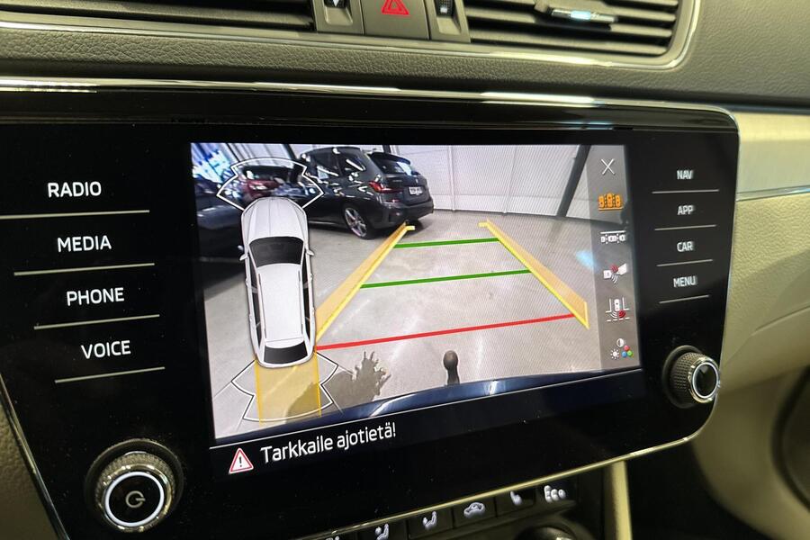 Skoda Superb vaihtoauto