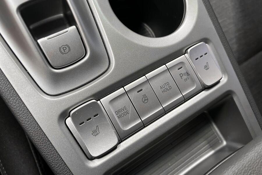 Hyundai Kona vaihtoauto