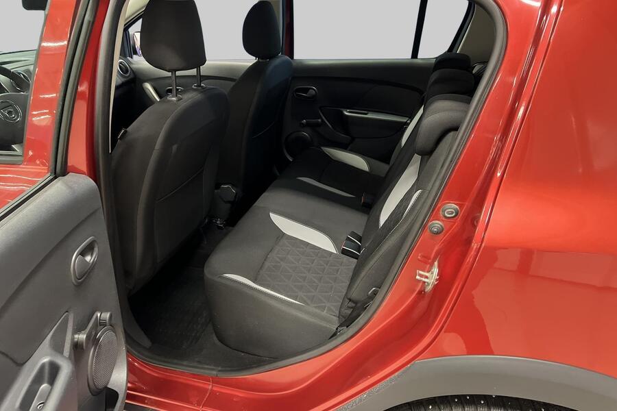 Dacia Sandero vaihtoauto