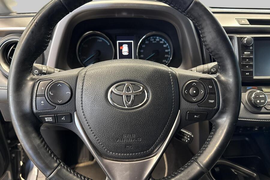 Toyota RAV4 vaihtoauto