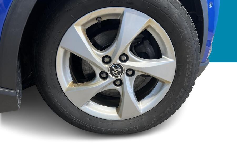 Toyota C-HR vaihtoauto