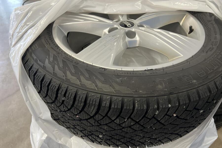 Audi Q4 e-tron vaihtoauto