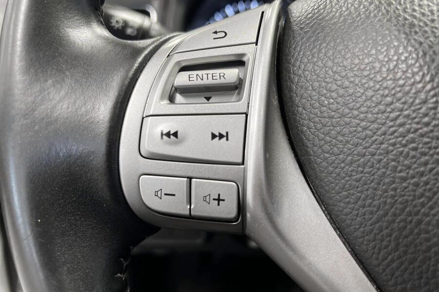 Nissan Pulsar vaihtoauto