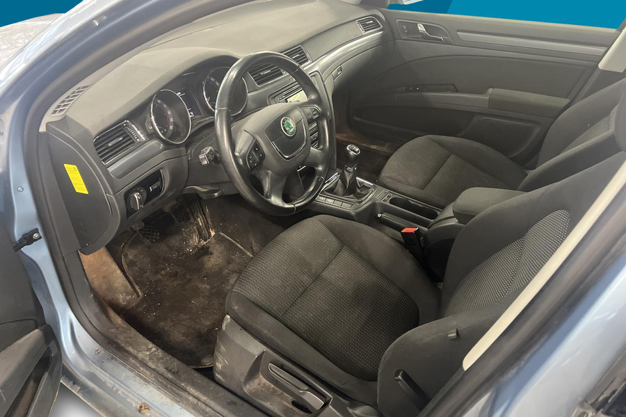 Skoda Superb vaihtoauto