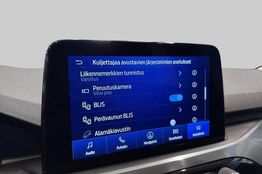 Ford Kuga vaihtoauto