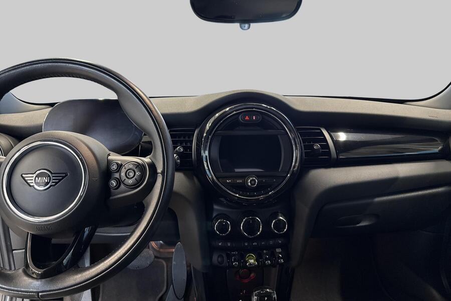 Mini Hatchback vaihtoauto