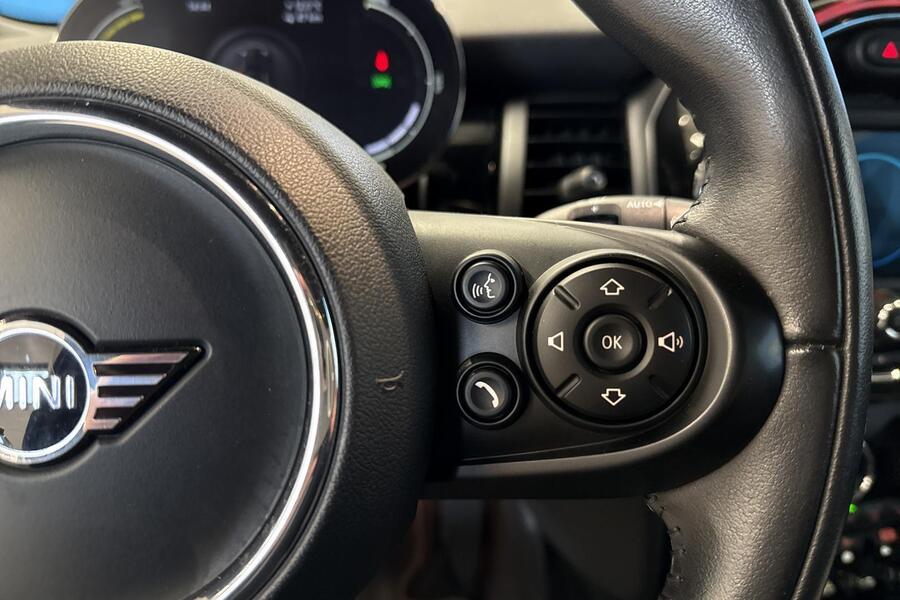 Mini Hatchback vaihtoauto