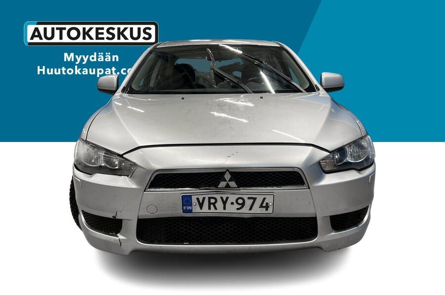 Mitsubishi Lancer vaihtoauto