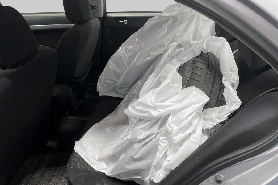 Mitsubishi Lancer vaihtoauto