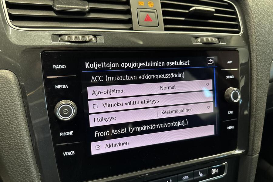 Volkswagen Golf vaihtoauto