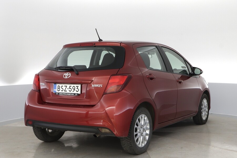 Toyota Yaris vaihtoauto