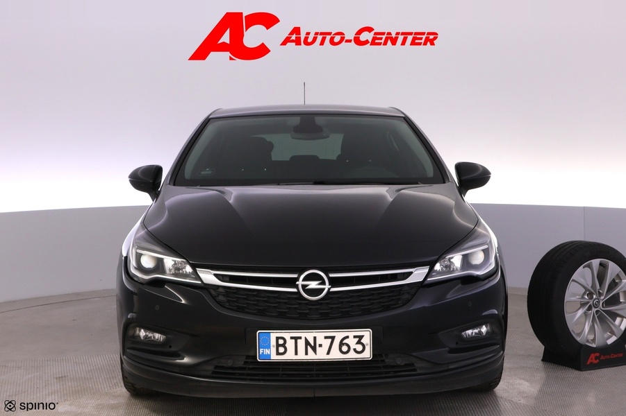 Opel Astra vaihtoauto