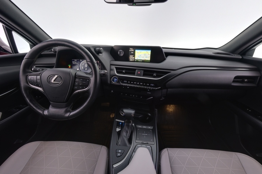 Lexus UX vaihtoauto