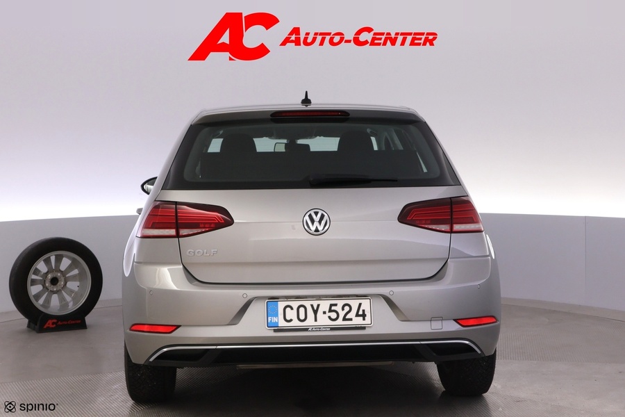 Volkswagen Golf vaihtoauto