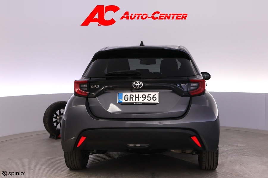 Toyota Yaris vaihtoauto