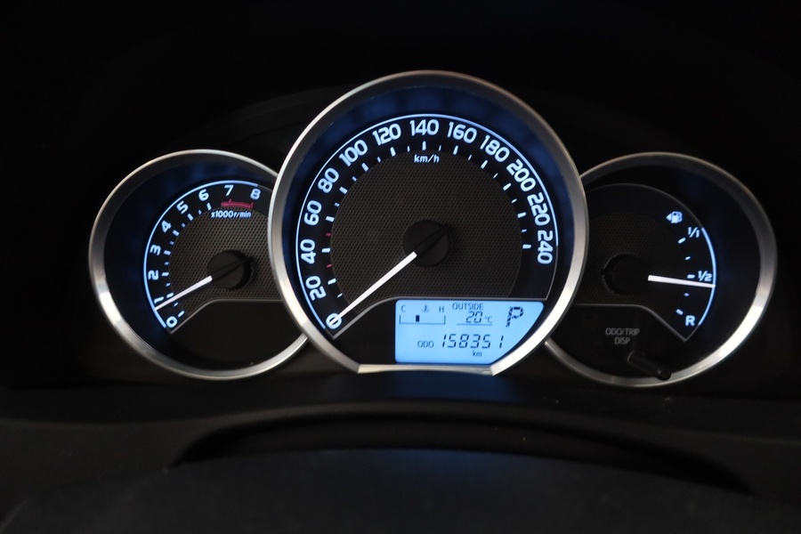 Toyota Auris vaihtoauto