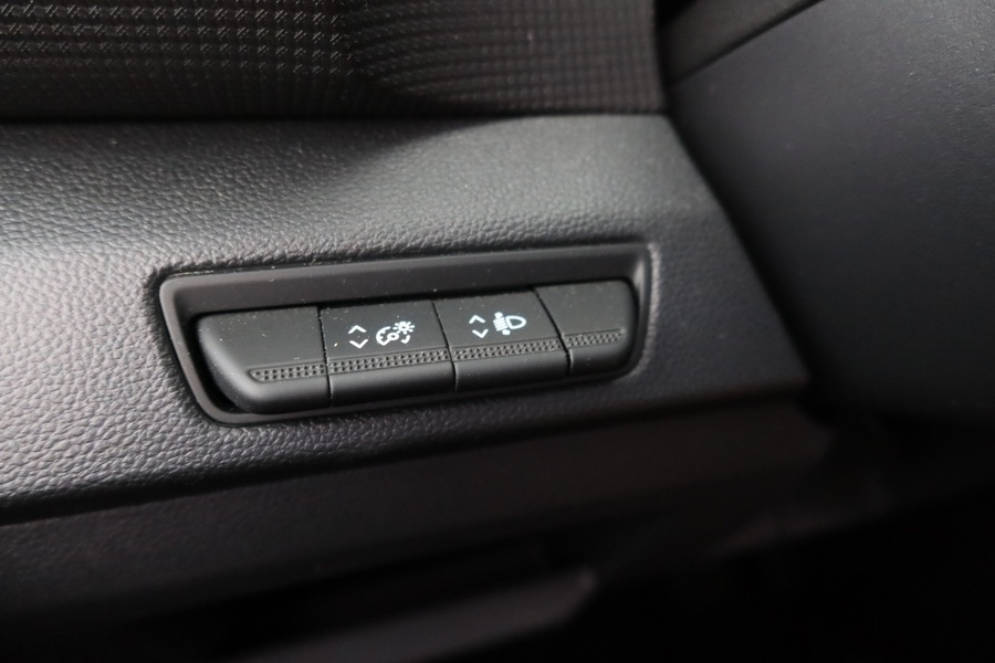 Nissan Primastar vaihtoauto