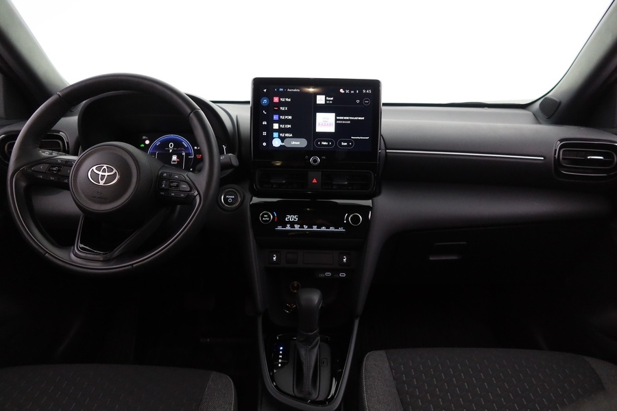 Toyota Yaris Cross vaihtoauto