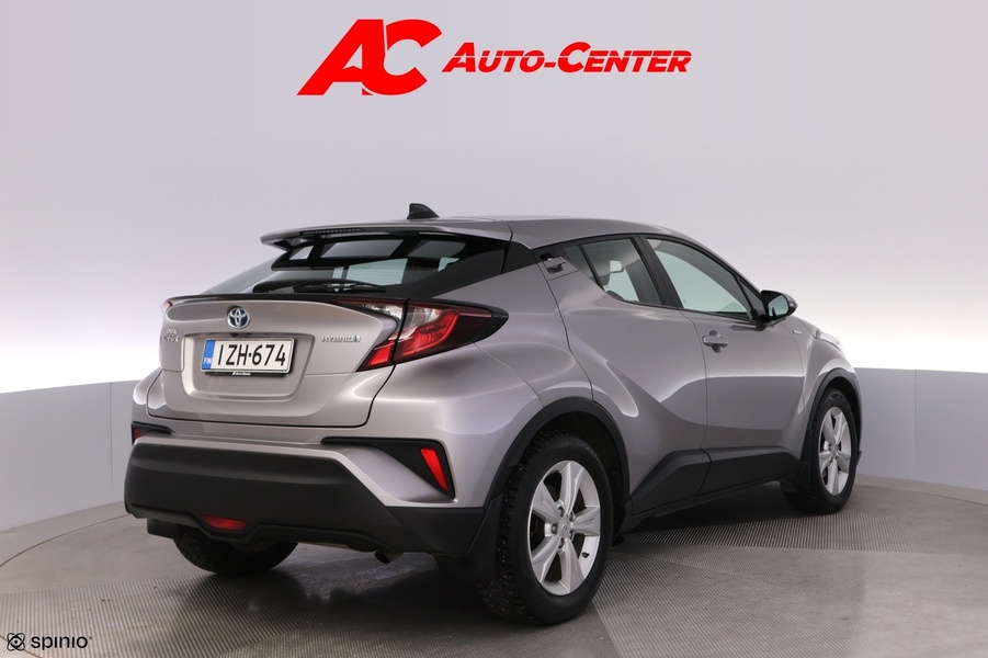 Toyota C-HR vaihtoauto