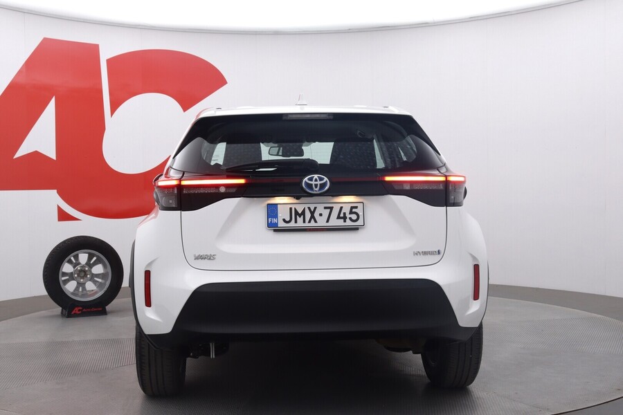 Toyota Yaris Cross vaihtoauto