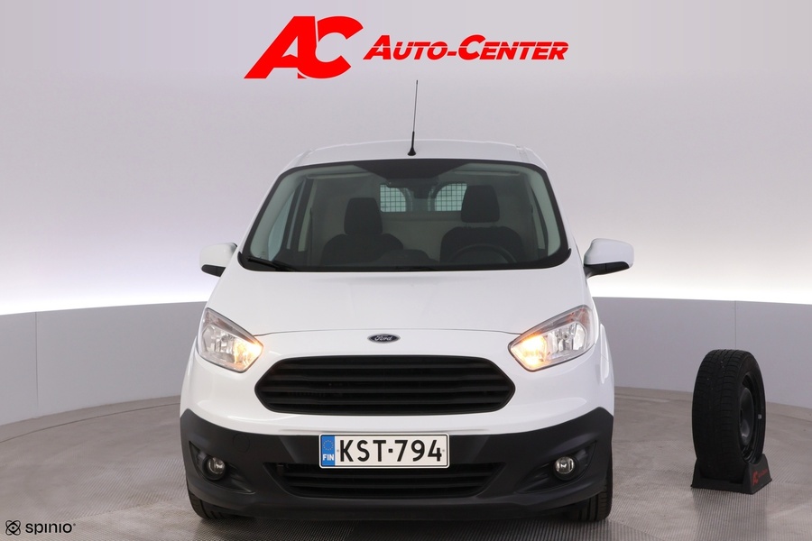 Ford Transit Courier vaihtoauto