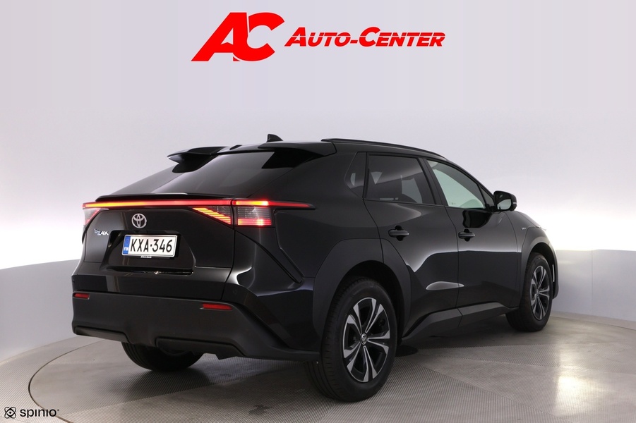 Toyota bZ4X vaihtoauto