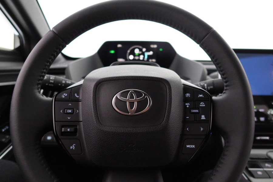 Toyota bZ4X vaihtoauto