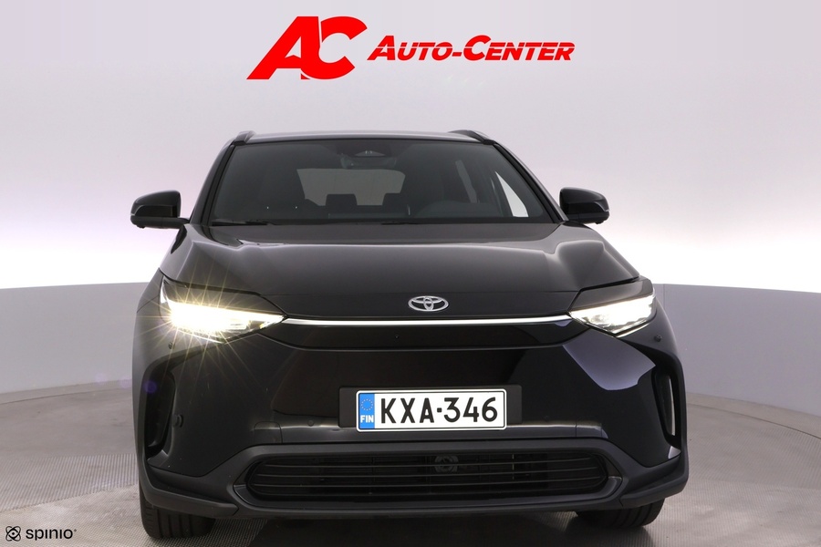 Toyota bZ4X vaihtoauto