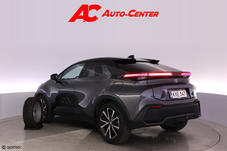 Toyota C-HR vaihtoauto