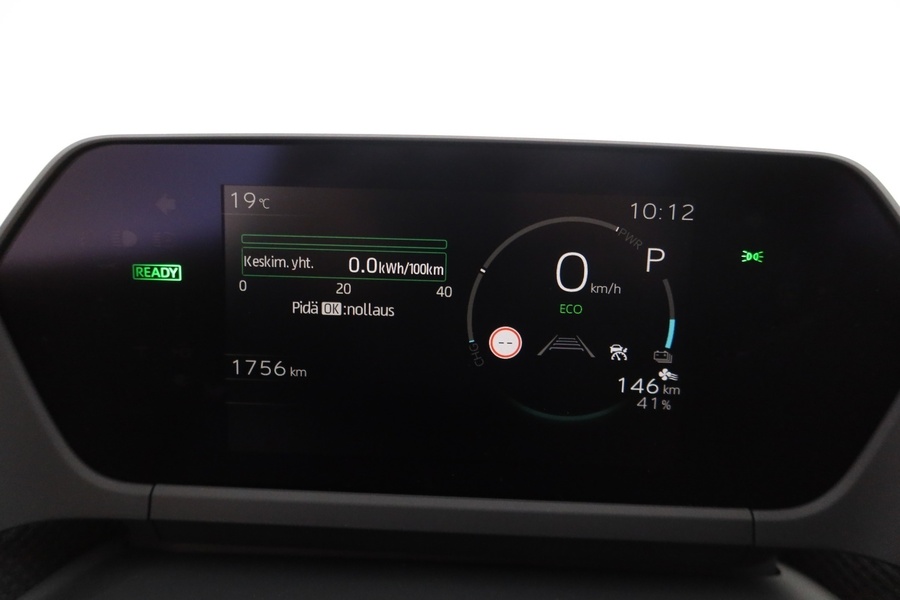 Toyota bZ4X vaihtoauto