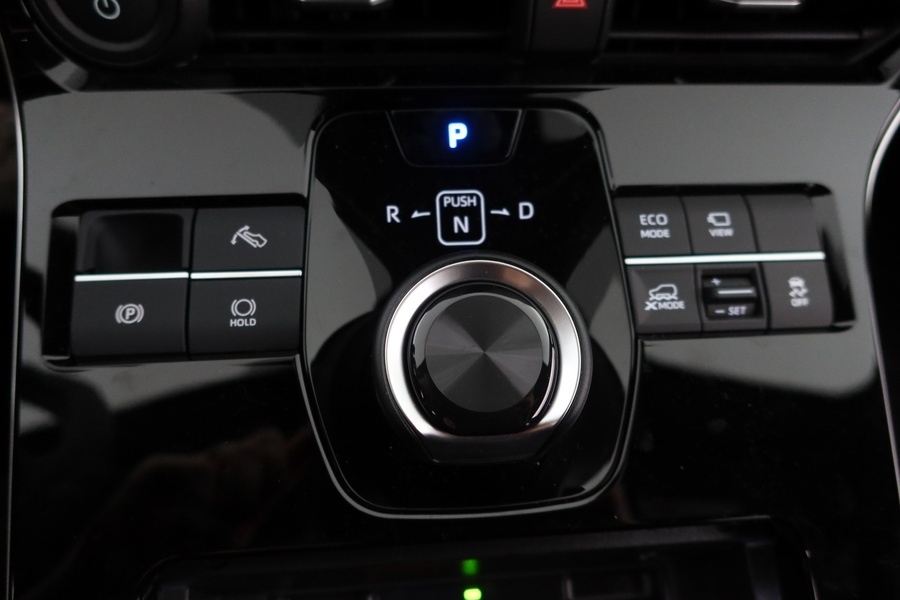 Toyota bZ4X vaihtoauto