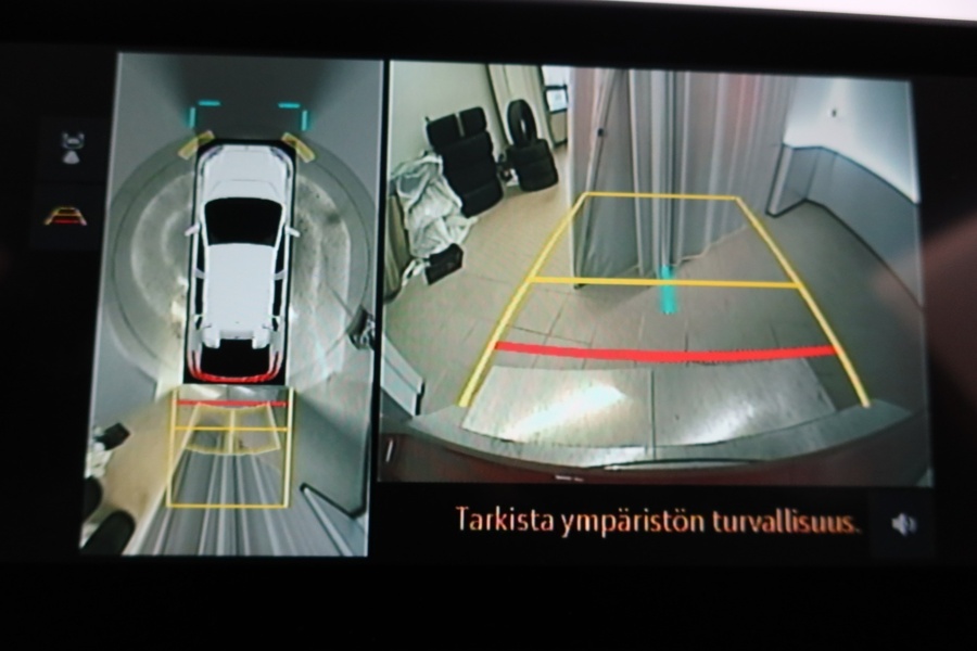 Toyota bZ4X vaihtoauto