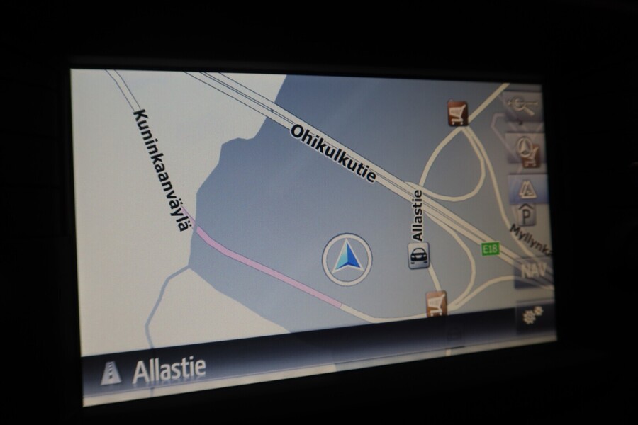 Toyota Avensis vaihtoauto