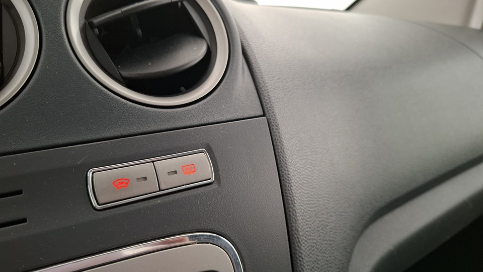 Ford Transit Connect vaihtoauto