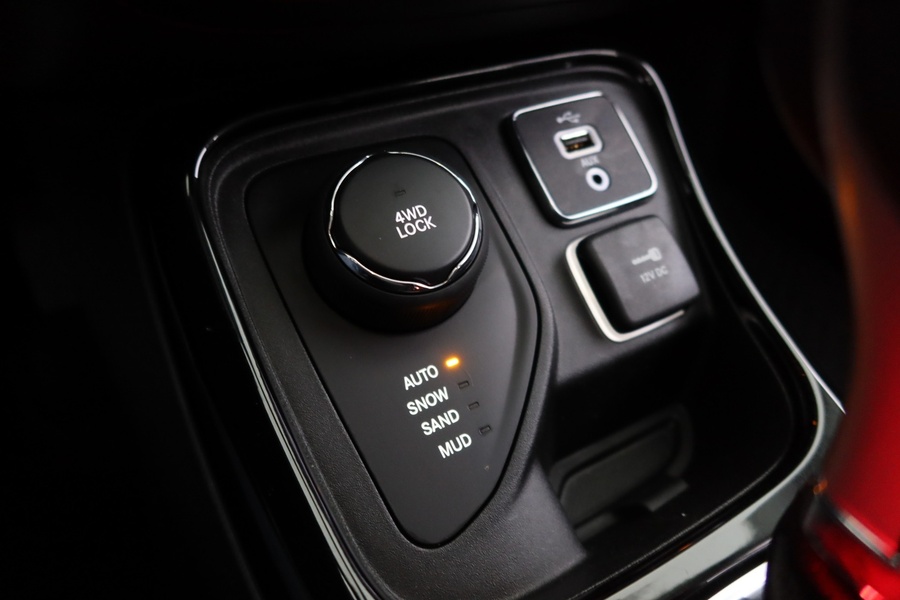 Jeep Compass vaihtoauto
