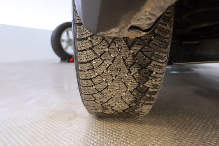 Toyota bZ4X vaihtoauto