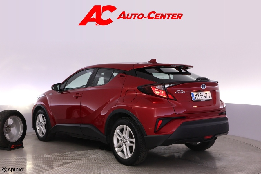 Toyota C-HR vaihtoauto